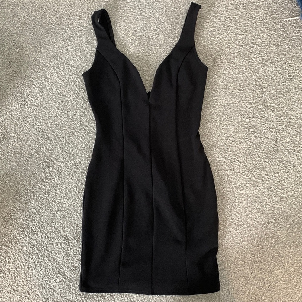 Windsor low v mini dress